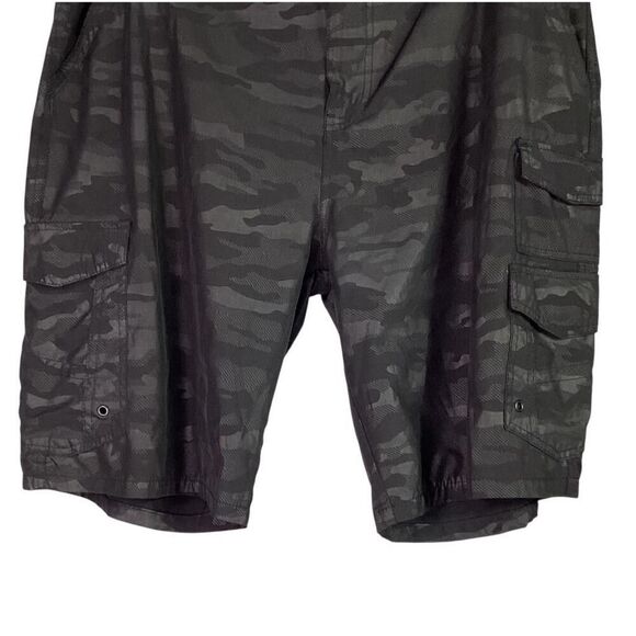 Iron Co Shorts Mens 38 Blackout Camo Stretch Performance Hybrid Cargo - Picture 6 of 11